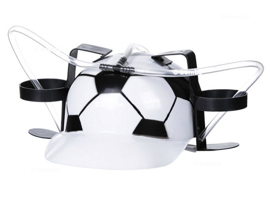 Bierhelm im Fußball-Design