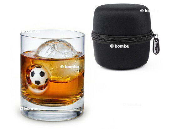 Fußball-Whiskyglas mit Ball im Glas